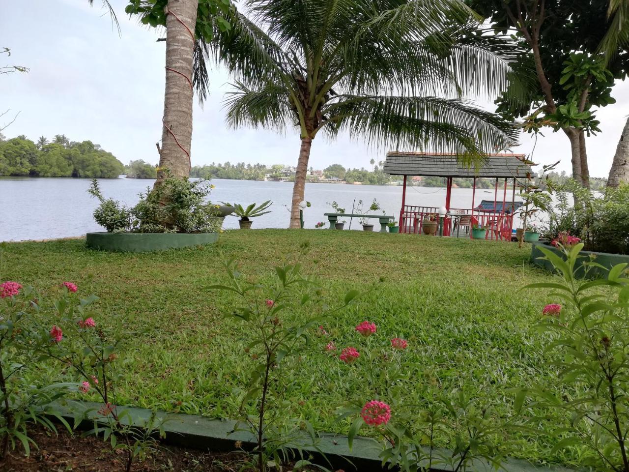 Mahi Villa Bentota Exterior photo